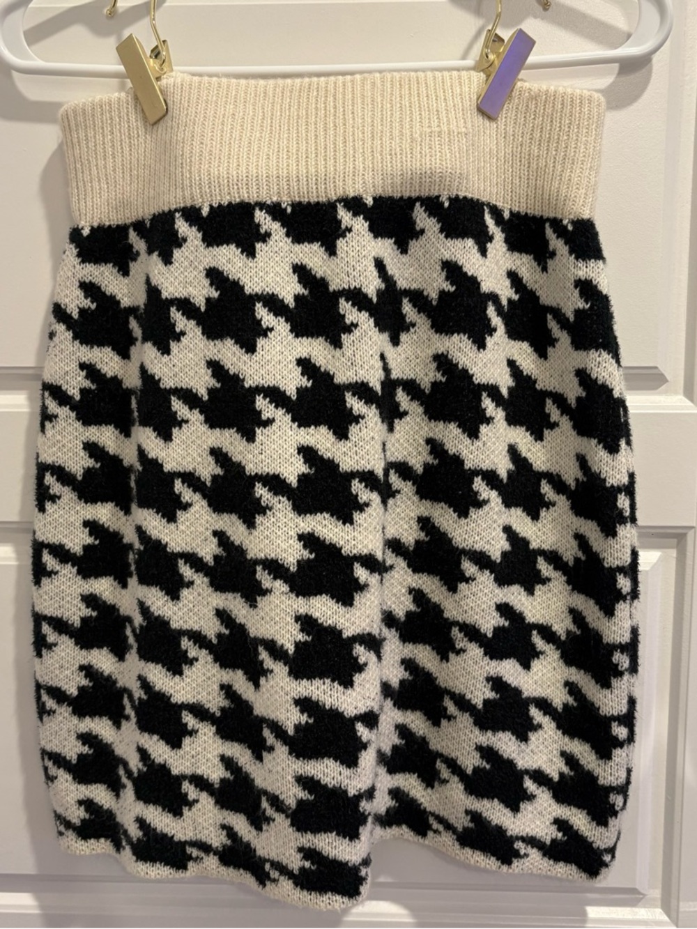 Houndstooth Knit Mini Skirt | Black & Cream | Cozy Stretch | NWOT | M